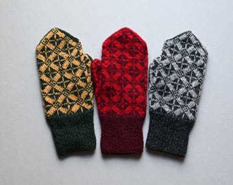 Hand knitted  Woolen mittens.