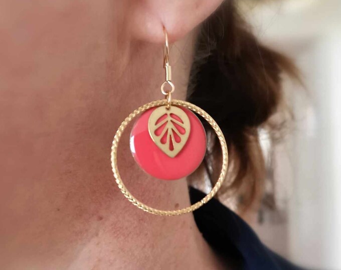 Stainless steel, gold and coral earrings