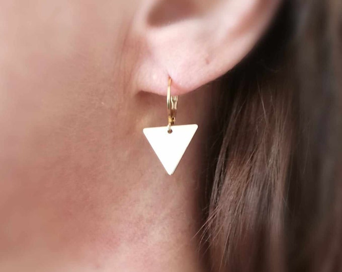 Minimalist earrings, small gold earrings, triangle