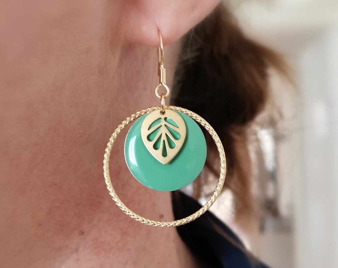 Stainless steel, gold and mint earrings