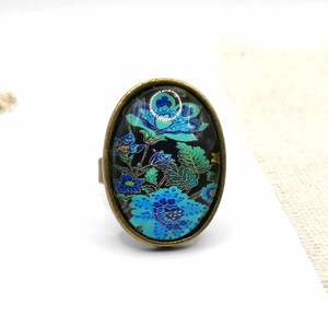 Bague ovale cabochon fleurs, bague bronze ajustable image 1