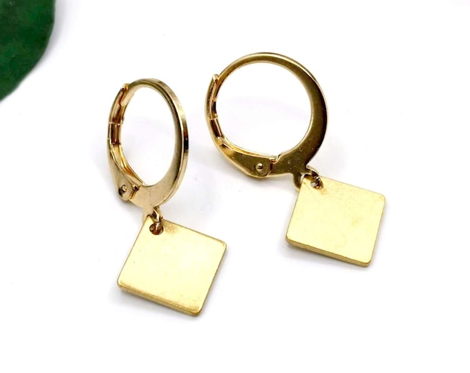 Minimalist earrings, huggies, small gold earrings, diamonds