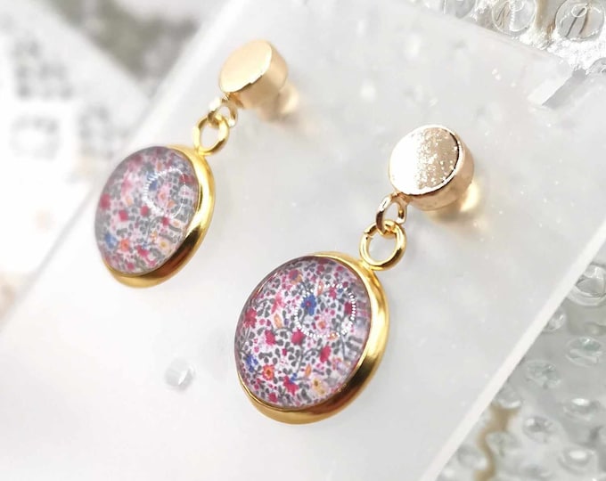 Stainless steel gold cabochon stud earrings, small flowers