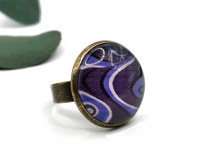 Cabochon scroll ring, adjustable bronze ring