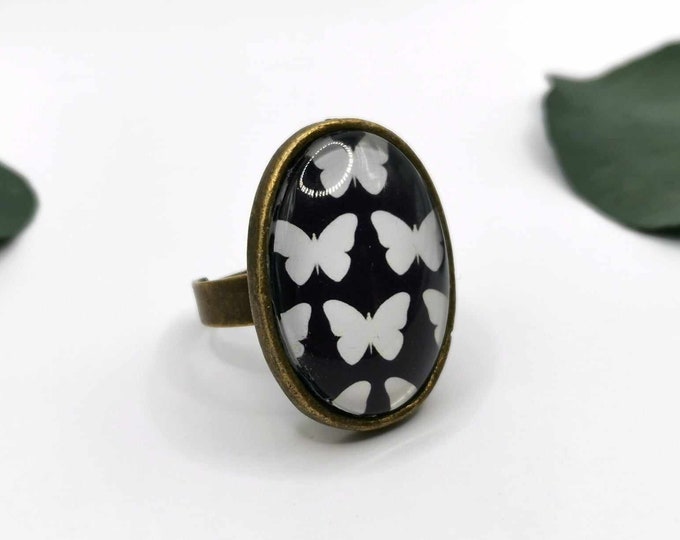 Oval cabochon butterfly ring, adjustable bronze ring