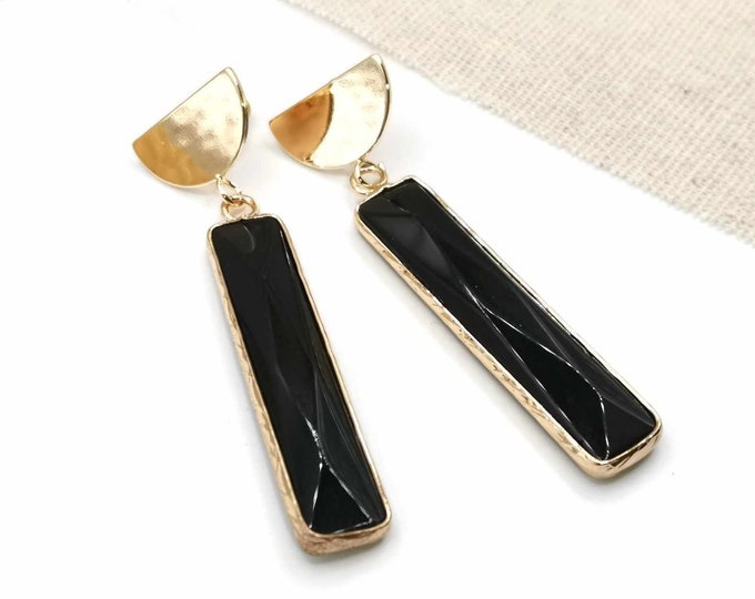 Gold rectangular stud earrings, black