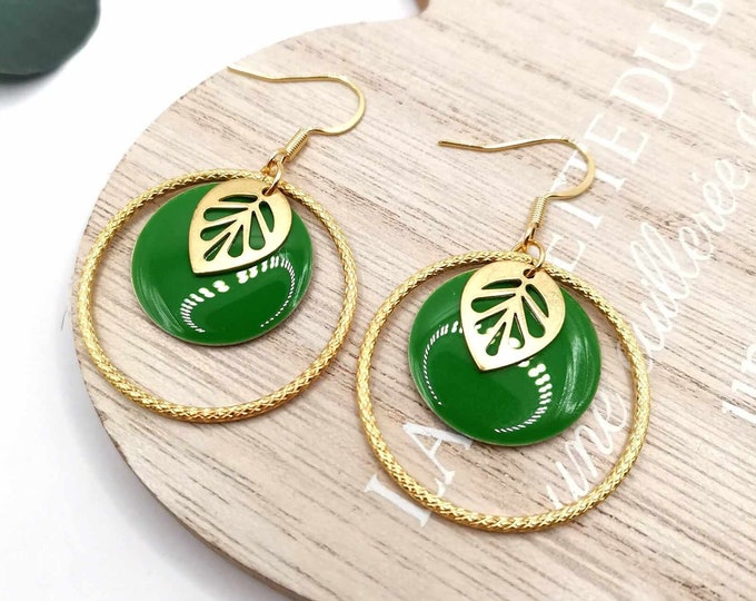 Stainless steel, gold and green earrings