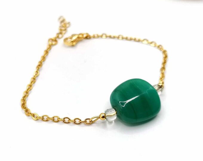 Stainless steel bracelet, gold, green glass bead