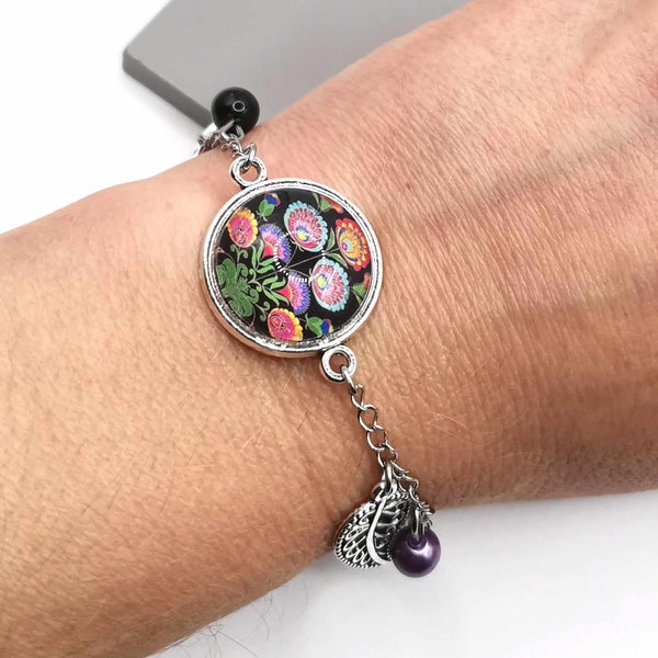 Bracelet cabochon folklore, cadeau nounou, marraine, maman