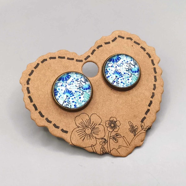 Earrings, studs, flower cabochon