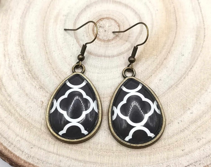 Black and white cabochon earrings, drop earrings