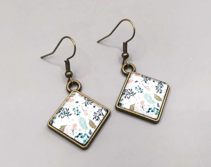 Cabochon leaf earrings, diamond earrings