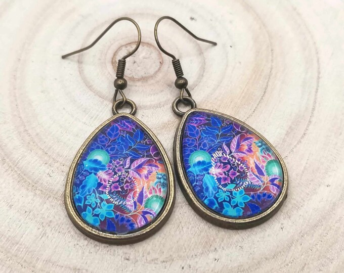 Colorful foliage cabochon earrings, drop earrings