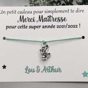 Carte bracelet à nouer, cadeau maîtresse, nounou, atsem, marraine, cadeau personnalisable, message personnalisé prénom enfant Pot de crayons