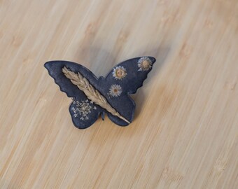 Dried Floral Butterfly Hair Clip - Birthday Gift - Teens - Hip Acessories - Little Girls - Shopping - Customs Welcome - Bridesmaids Gifts
