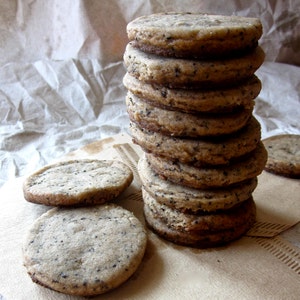 pistachio, mocha, vanilla , lemon,  shortbread cookies,mocha butter cookies,  organic cookies, tea cookies