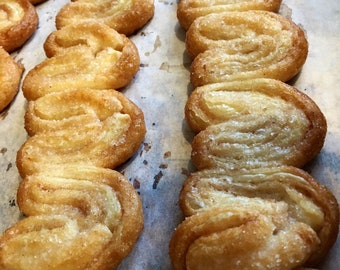 2 dozen /24 elephant ears ,sweet palmiers french cookies, sweet palmiers, authentic french cookie, puff pastry cookies, auth. sweet palmiers