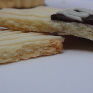 butter cookies,chocolate dipped cookies, hungarian cookies,drizzled cookies, organic cookies, chocolate dipped butter cookies, tea cookies image 3