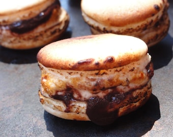 12 pieces s'mores macarons, french macaron, french cookies, smores macaron, campfire treat marshmallow cream and chocolate macaron