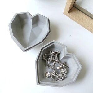 Geometric Heart Box Jewelry Box Trinket tray Gift box Valentines Love Favors Container Storage 画像 5