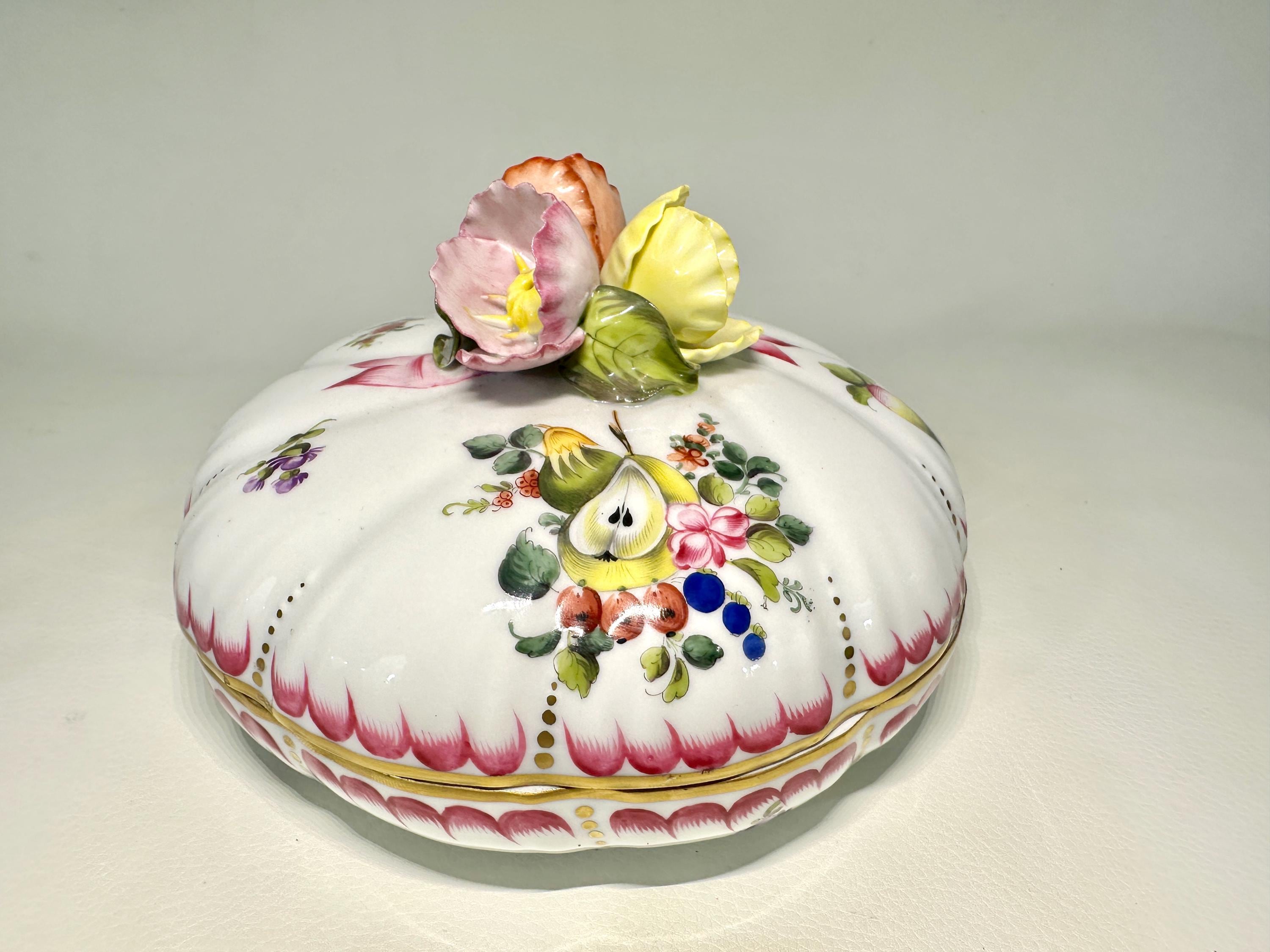 Herend Queen Victoria - Etsy