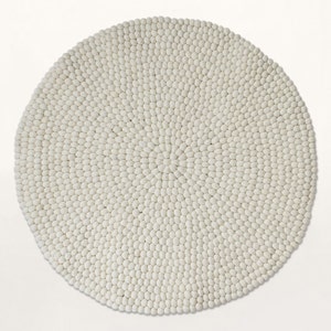 Felt ball rug Arctic White Filzkugelteppich fast shipping image 1