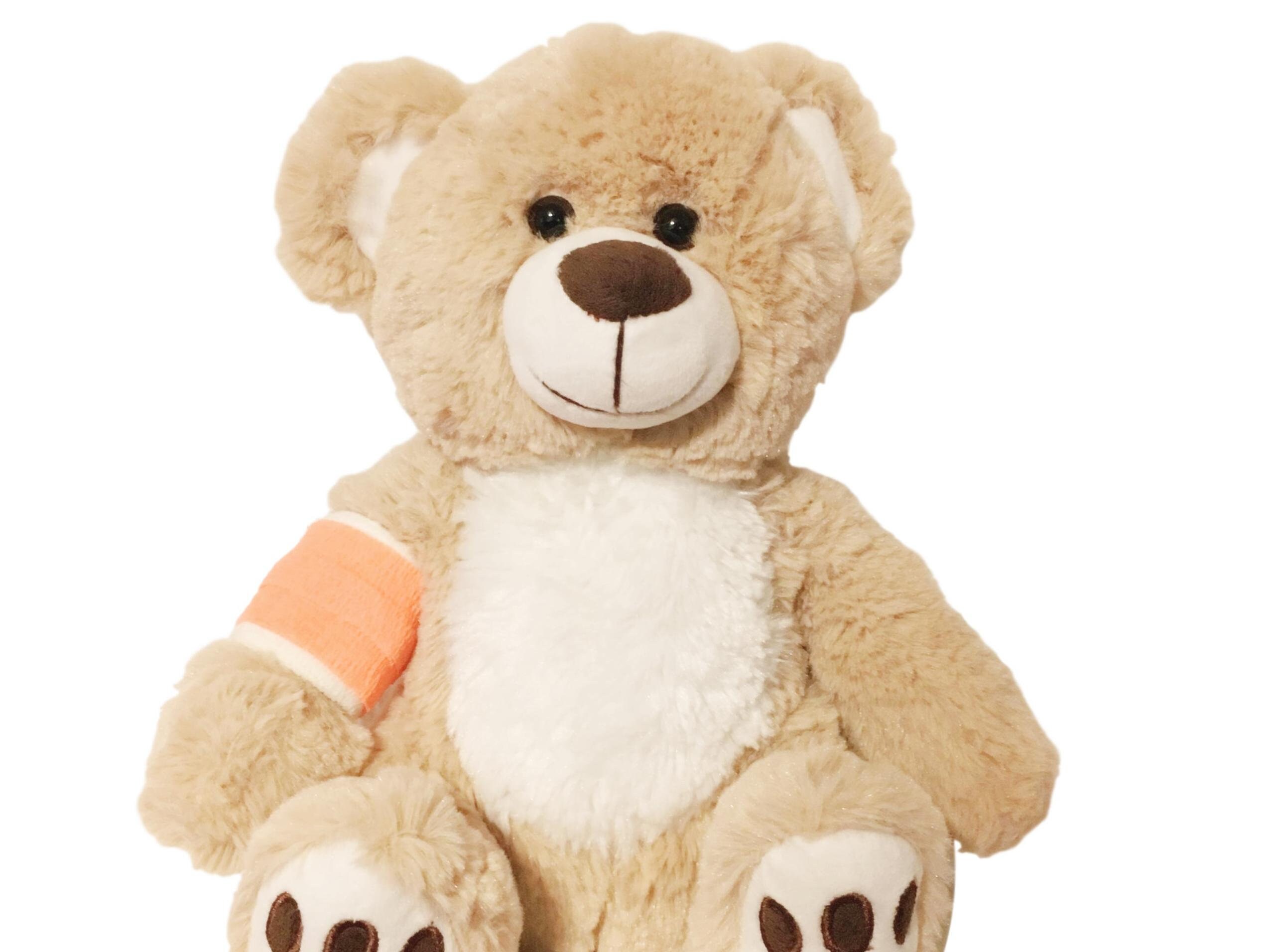 teddy bear with cast on arm