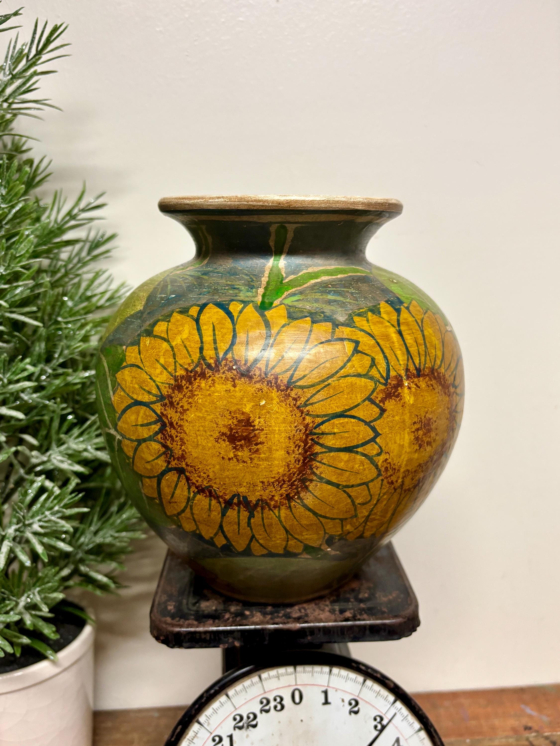 Vintage Pottery Sunflower Vase...Impressionist. Summer