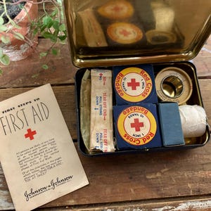 Johnson and Johnson First Aid Kit - Etsy