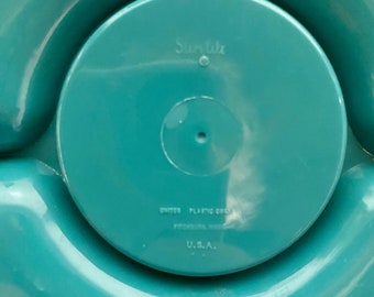 70s ビンテージ スマイル プラスティックプレート 2枚セット Vintage Sterilite Divided Plate Set: Retro Plastic Picnic Dishes