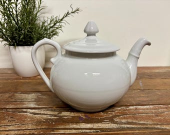 Vintage Pillivuyt White Ironstone Teapot...French Country Pottery. Coffee Pot. Modern Farmhouse. Cottagecore.