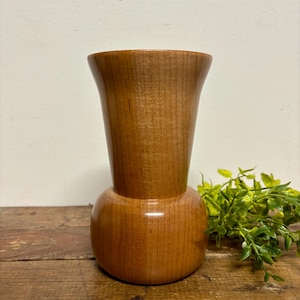 Vintage Mid Century Wood Vase…Handmade. Hardwood. Container. Earth Tone. MCM. Minimalist. Hand Turned. 1970’s. Retro. Rustic. Naturalist.