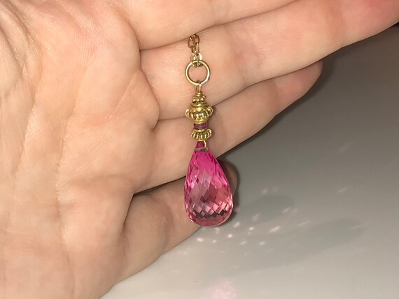 Sexy hot pink necklace