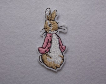 flopsy bunny  pack of 2 iron-on/Sew-on Motif