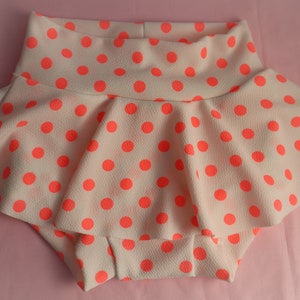 High waist Baby Sk. Shorts w Matching Bow Baby Bummies, Bloomers, Girl, Diaper cover, Summer Wear, Neon Pink Polka Dots