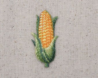 Corn on the Cob - Corn husk - Vegetable - Food - Iron on Applique - Embroidered Patch - 1515811-A