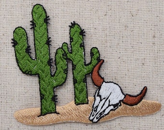 Western Desert Cactus Scene - Steer Skull  - Cow - Embroidered Iron on Patch