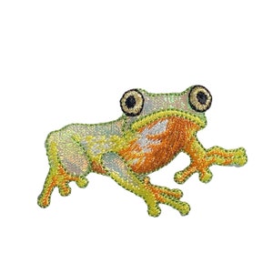 Tree Frog - Realistic - Shimmery Green - Iron on Patch - Embroidered