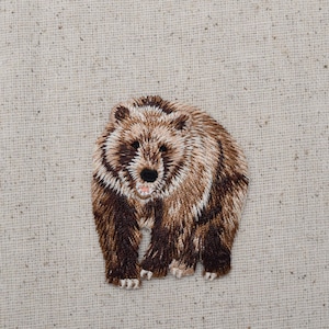 Brown Bear - Grizzly - Iron on Applique - Embroidered Patch - 155472A