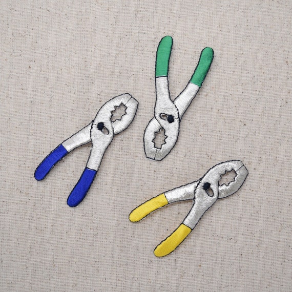 Blue Hammer//Work//Construction//Tools Iron on Applique//Embroidered Patch