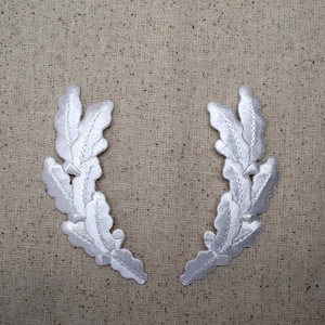 White Pair Scrambled Eggs - Military Uniform - Iron on Applique - Embroidered Patch - 693230D