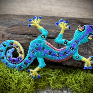 Gecko Multicolor Lizard Iron on Applique Embroidered Patch 692676 image 6