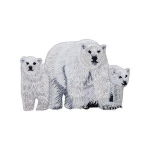 Puede incluir: Parche bordado con un oso polar blanco con dos cachorros. La osa madre está de pie con sus cachorros a su lado. El parche es perfecto para agregar un toque de naturaleza a tus proyectos.