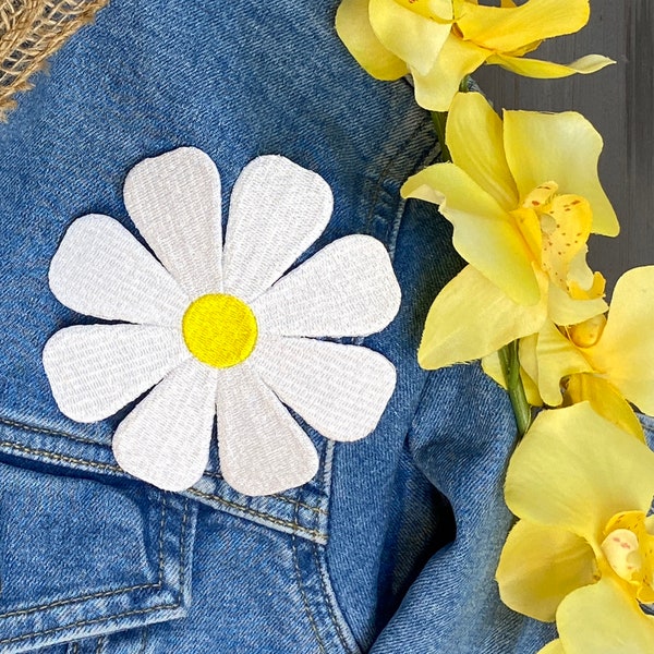 4" White Daisy Flower with Yellow Center Iron on Embroidered Patch