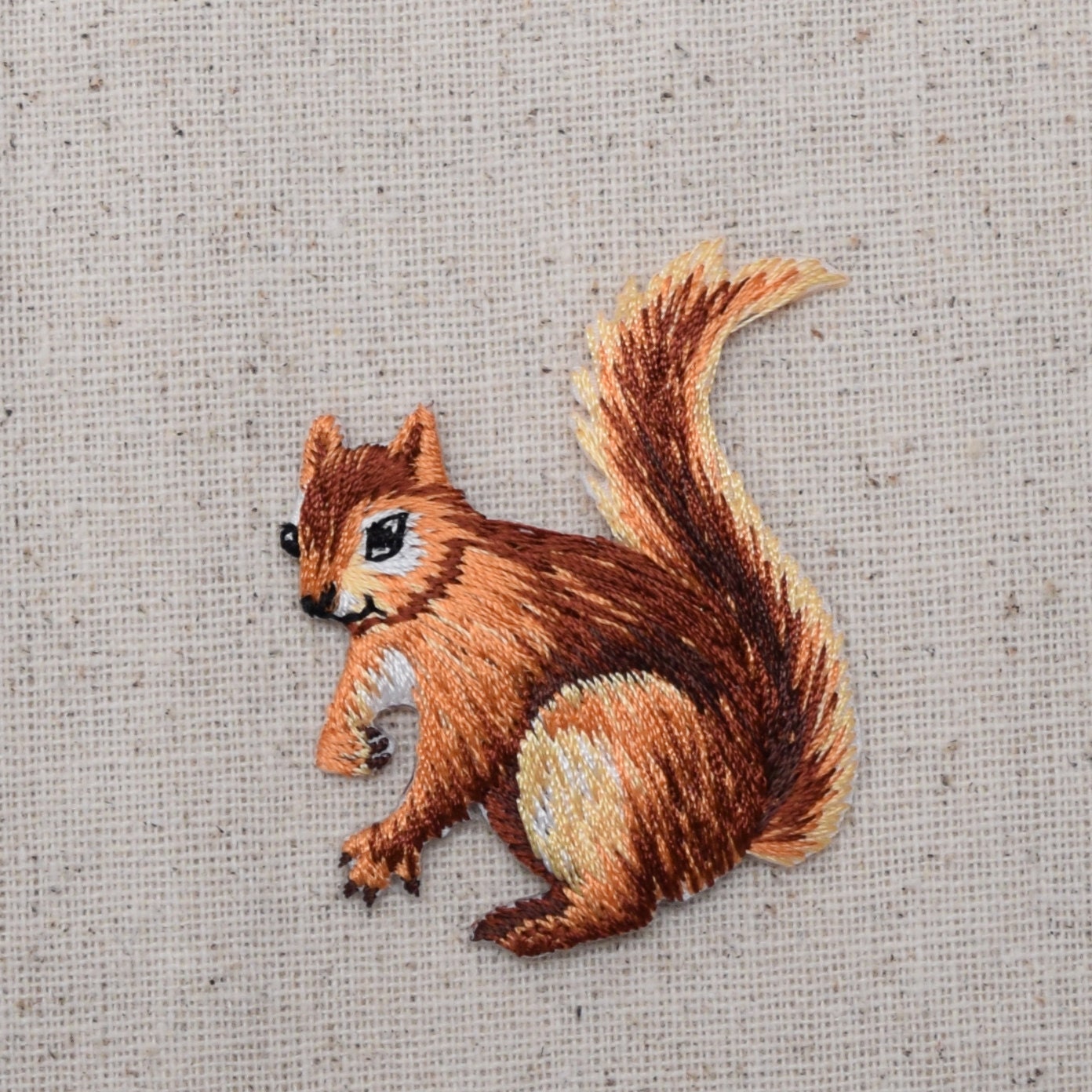 Sewing Embroidery Squirrel Sticker/Stitch Patch Iron On Patch Squirrel Embroidered Patch-38x35mm Animal Embroidered Patchwork