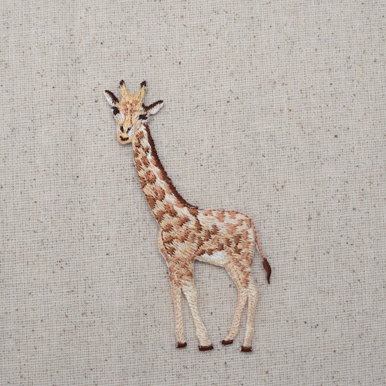 Giraffe Facing Left Embroidered Iron on Patch image 2