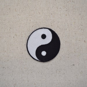 Small 1" Yin Yang Symbol - Embroidered Iron on Patch