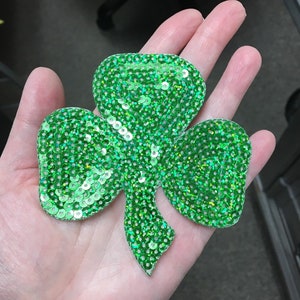 DIY Glitter Shamrock Iron on Appliques Green Glitter Clovers 1 St Patrick's  Day Shamrock DIY Green for Clothes Accessories Iron on Patch 
