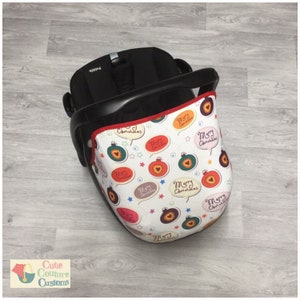 Christmas Baubles Car Seat Hood: Universal Sunshade Canopy