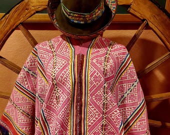 Antique Andean Poncho Antisuyu – Handwoven Wool Textile with Intricate Geometric Patterns
